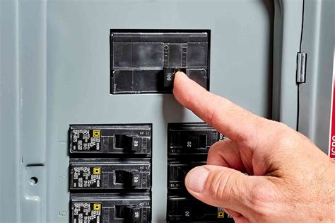 junction box wired wrong 60 volts with breaker turned off|switch off breaker voltage.